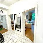 Scandinavian Relax, Netflix, Central, Keyless *