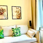Scandinavian Relax, Netflix, Central, Keyless